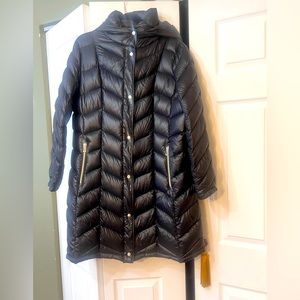 Women’s Calvin Klein Down Coat with Hood XXL.